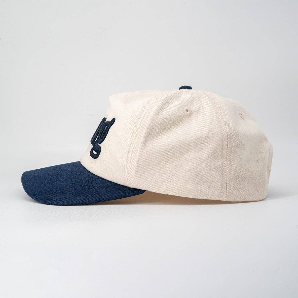 Dang Hat Communal 
